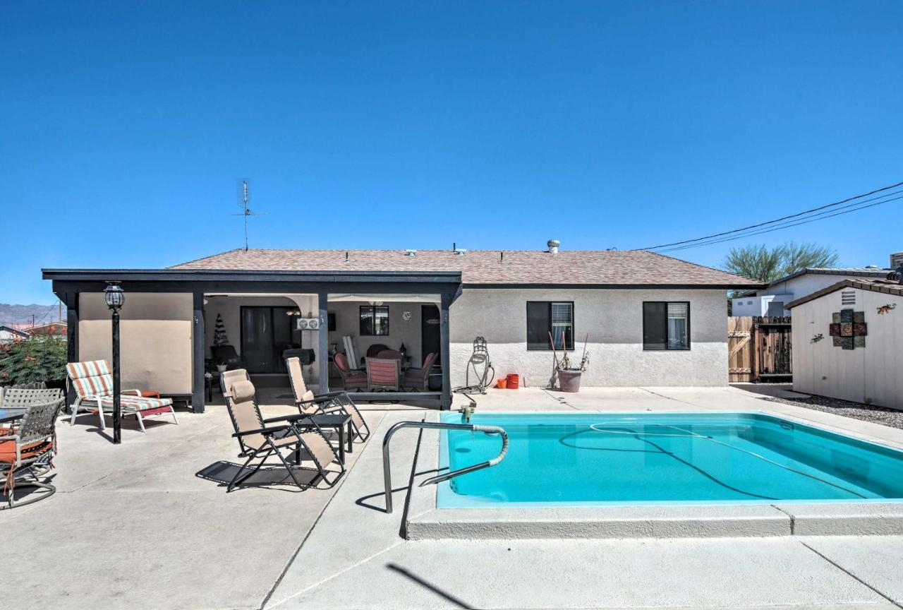 Lake Havasu Home With Pool - 2 Miles To Waterfront! مدينة ليك هافاسو المظهر الخارجي الصورة